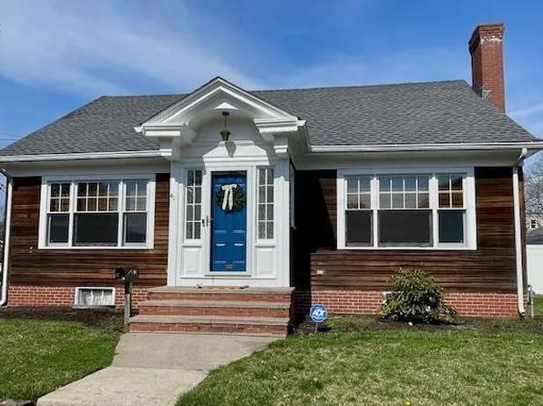 41 Felsmere Ave, Pawtucket, RI 02861