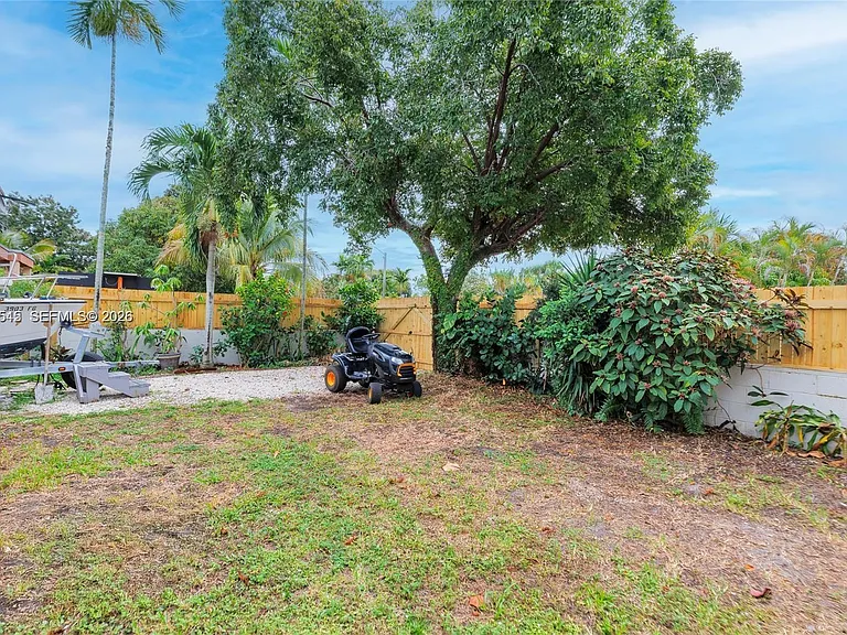 14601 NW 10th Ave #1 — Photo 11