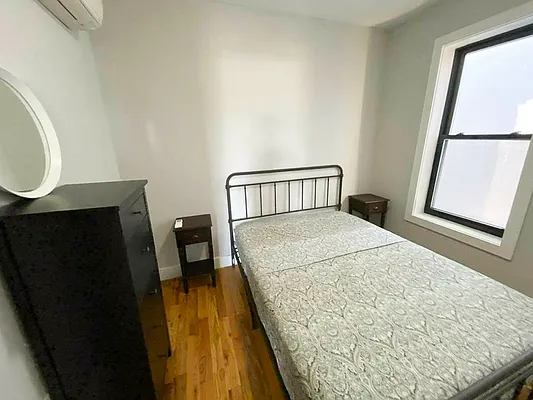 Rented by MySpaceNYC | media 22