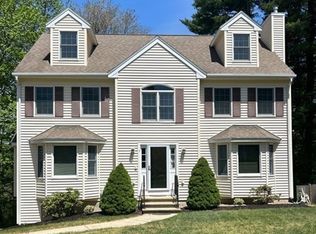 5 Foley Farm Rd, Wilmington, MA 01887
