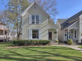 512 W 7th St, Traverse City, MI 49684