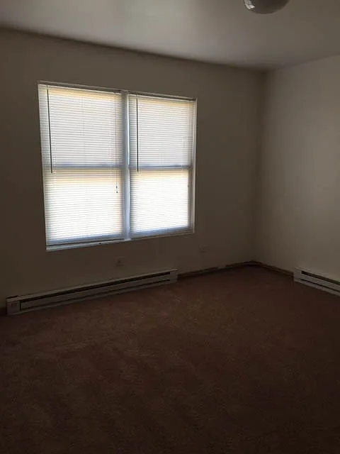 1 bed, 650 sqft, $975 — Photo 2