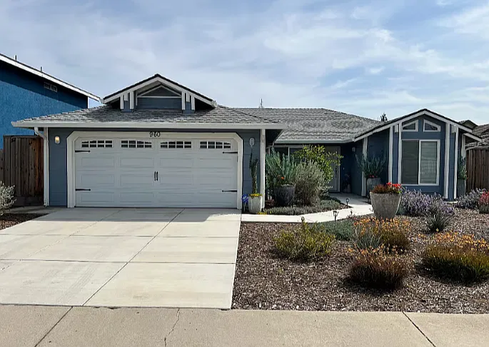 3 bed, 1595 sqft, $3,600 — Photo 1