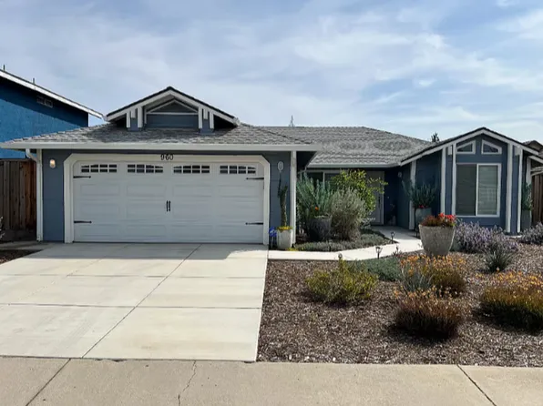 960 Collegeview Dr, Turlock, CA 95382