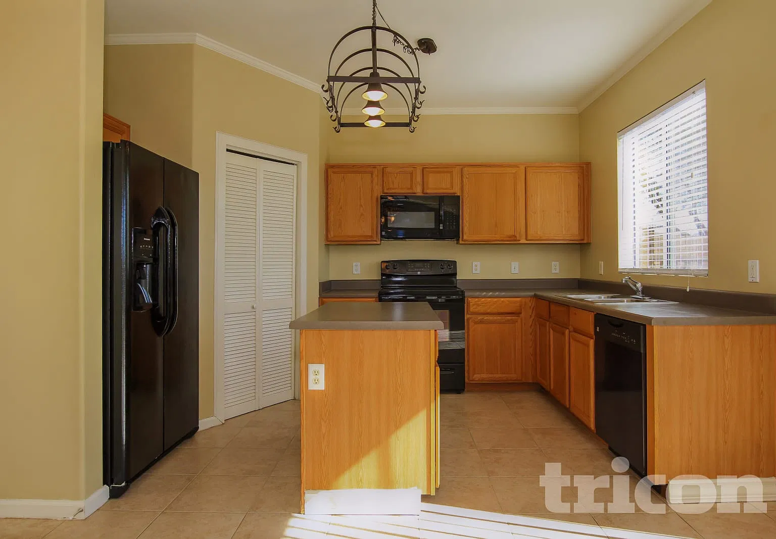 4141 W Park Street Phoenix AZ — Photo 4
