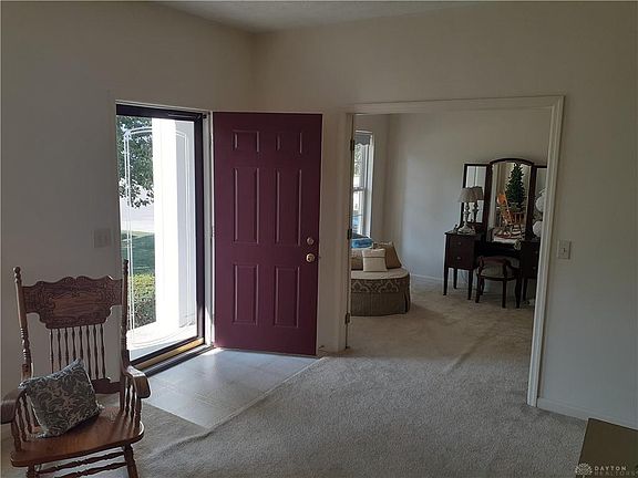 3rd image of 9683 Olde Park Dr