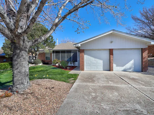 8421 Capulin Rd NE, Albuquerque, NM 87109