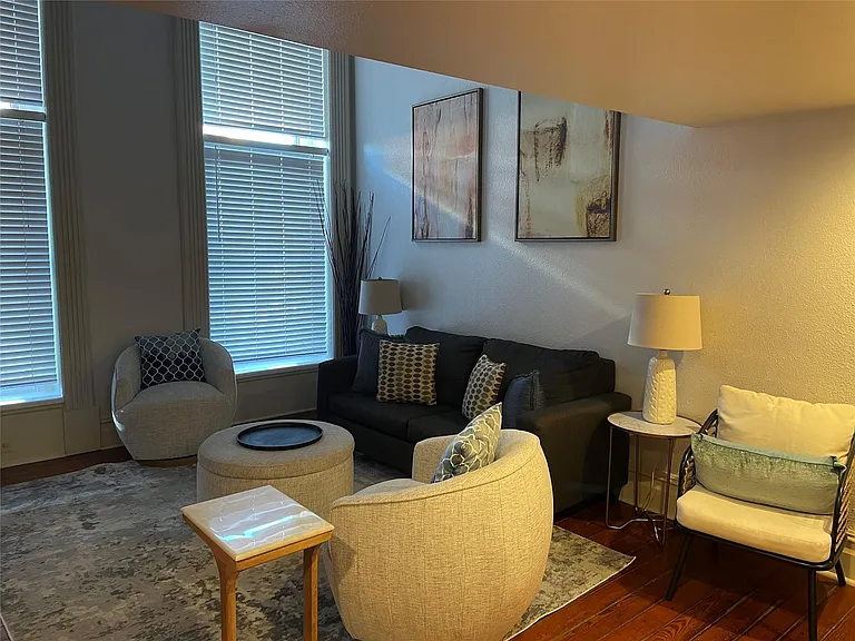2118 Strand St #207 — Photo 12