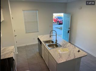 8310 Zenith Cir, Jacksonville, FL 32256