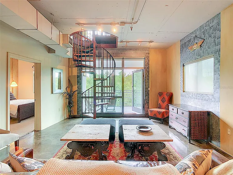 10 N Summerlin Ave #30 — Photo 17