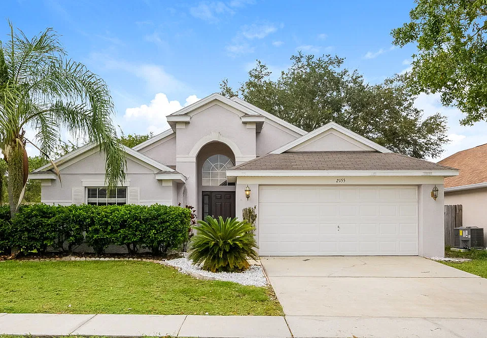 2155 Colonial Woods Blvd