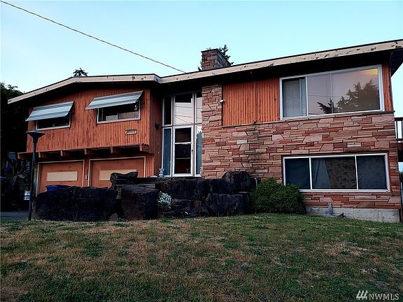 2nd image of 20910 8th Ave S