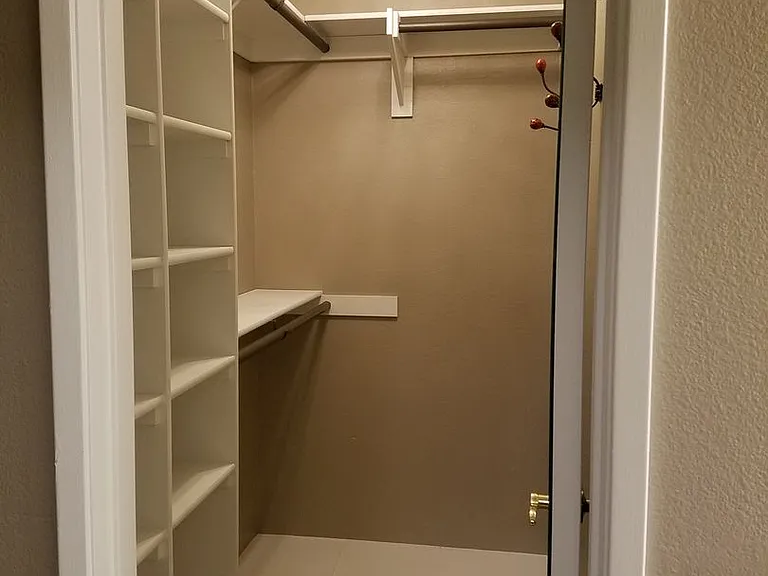 1706 S Mammoth Pl — Photo 16