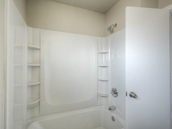 5th image of 58 Grand Ave APT 7