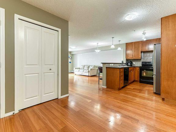 2nd image of 107 Marina Dr #107