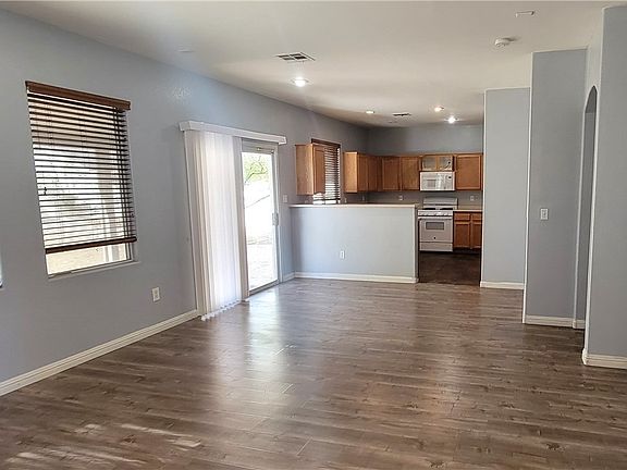3rd image of 5305 Dawn Break Canyon St