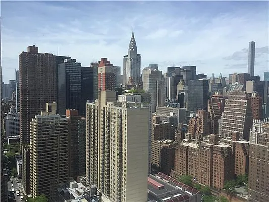 Rented by R New York | media 79