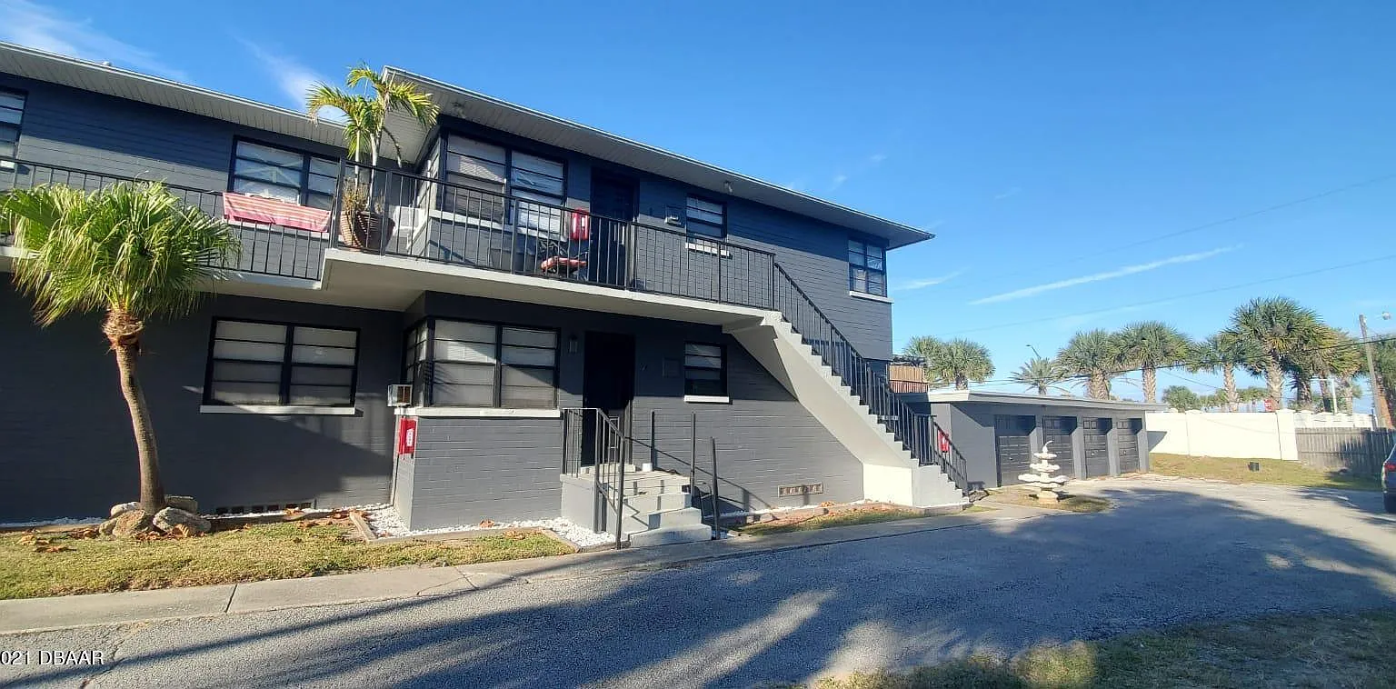 1 bed, 1.0 bath, 528 sqft, $1,200 — Photo 1