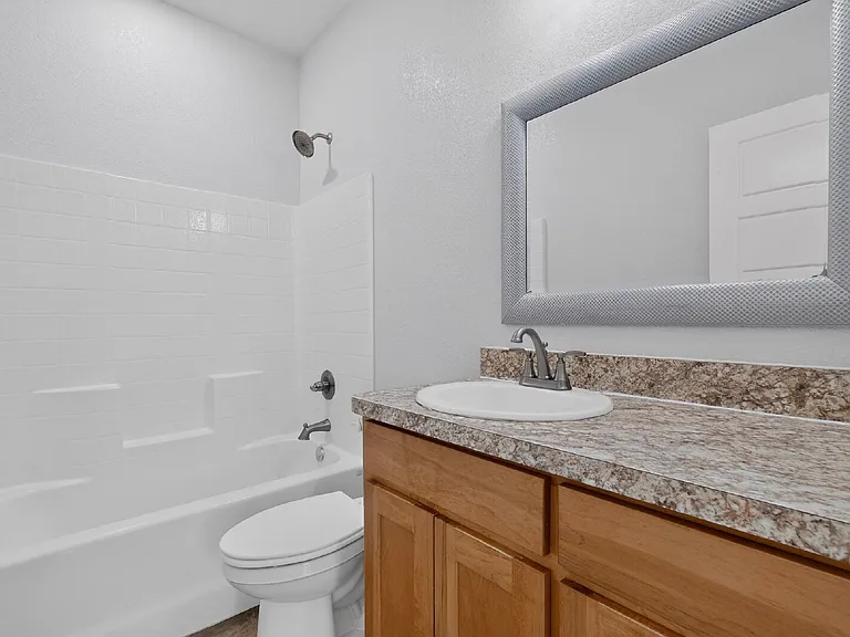 213 S Baugh St — Photo 24