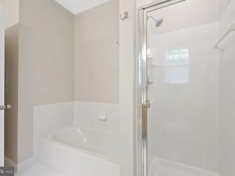 6551 Grange Ln #202 — Photo 25