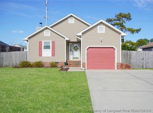 3828 Constance Rd, Hope Mills, NC 28348