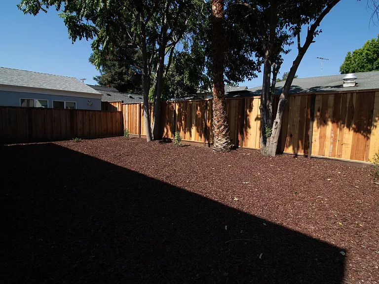 64 N 12th St — Photo 19