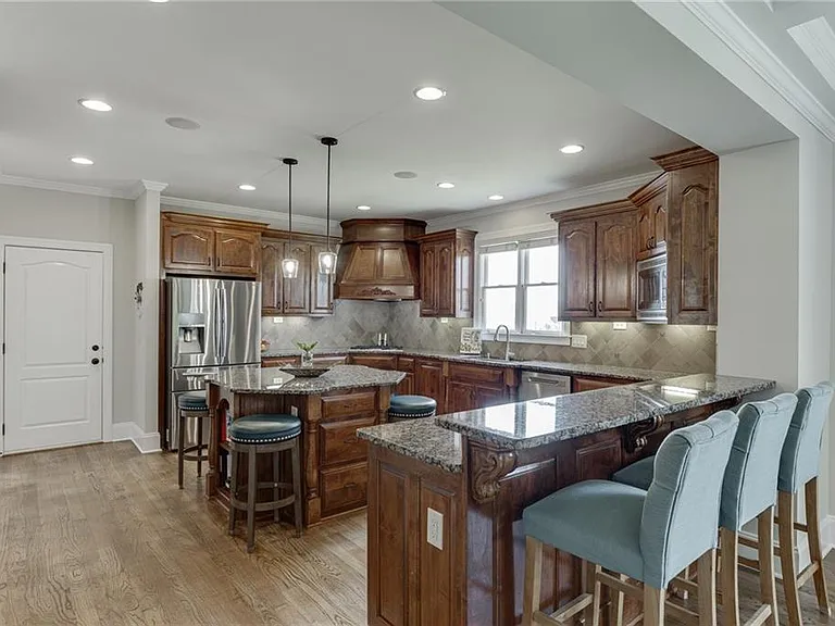 4612 Grandview Pkwy — Photo 18