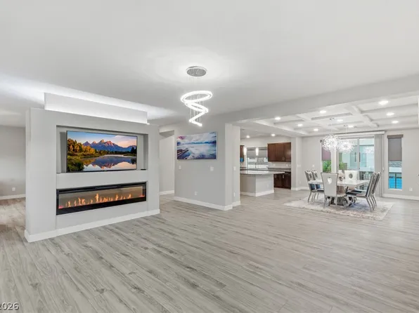 6257 Olde Lockford Ct, Las Vegas, NV 89139