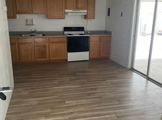 367 N Broadway Ave E, Tooele, UT 84074