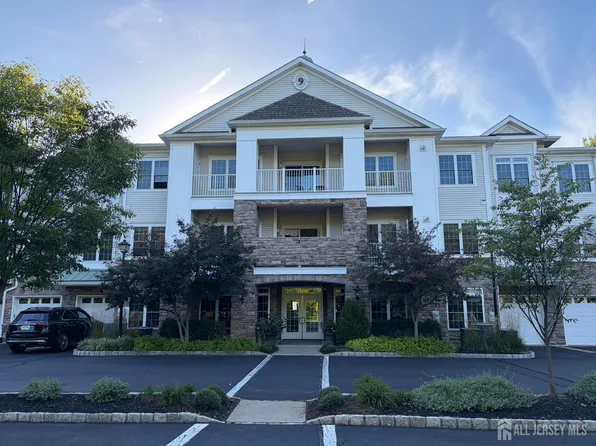9208 Falston Cir, Old Bridge, NJ 08857