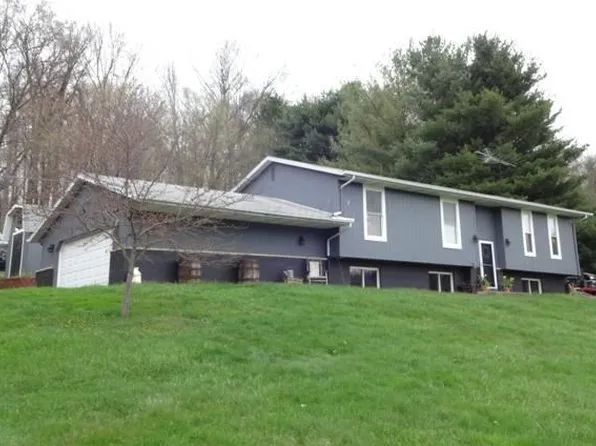 278 Welsh Ln NE, Granville, OH 43023