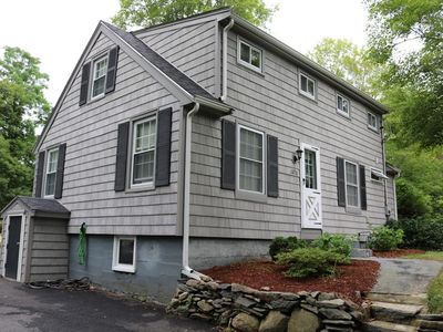 1070 Middleboro Ave, Taunton, MA, 02780
