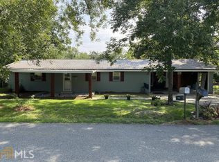 310 Elm St, Dexter, GA 31019