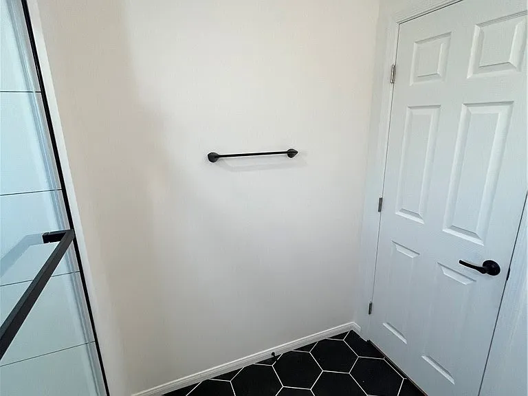 9441 Beverly St — Photo 45