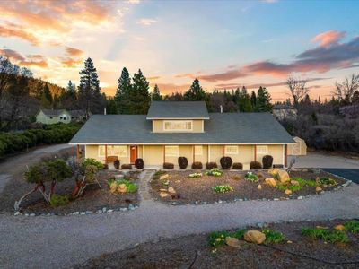 332 Alpine Dr, Mount Shasta, CA, 96067