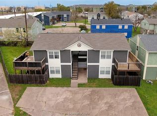 804 Oran Cir, Bryan, TX 77801