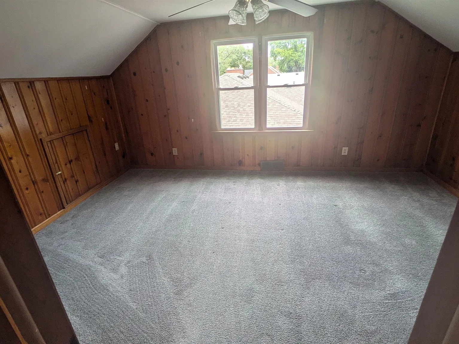 3 bed, 2.0 bath, 1800 sqft, $1,750 — Photo 4