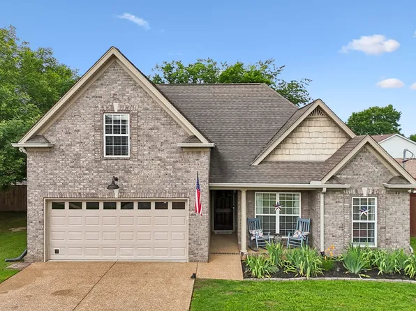 1322 Knoll Ln, Lebanon, TN 37087