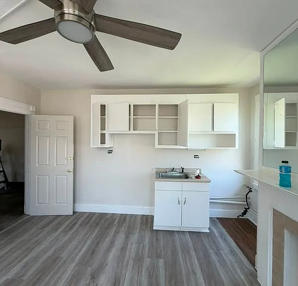 54 Magnolia St #3 — Photo 2