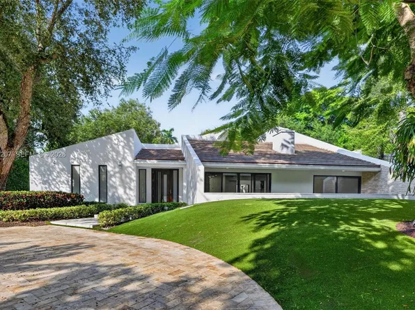 7001 Robles St, Coral Gables, FL 33143