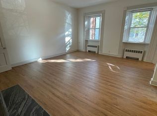 17 Winter St #13, Salem, MA 01970
