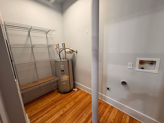 5th image of 215 N Main St #213A