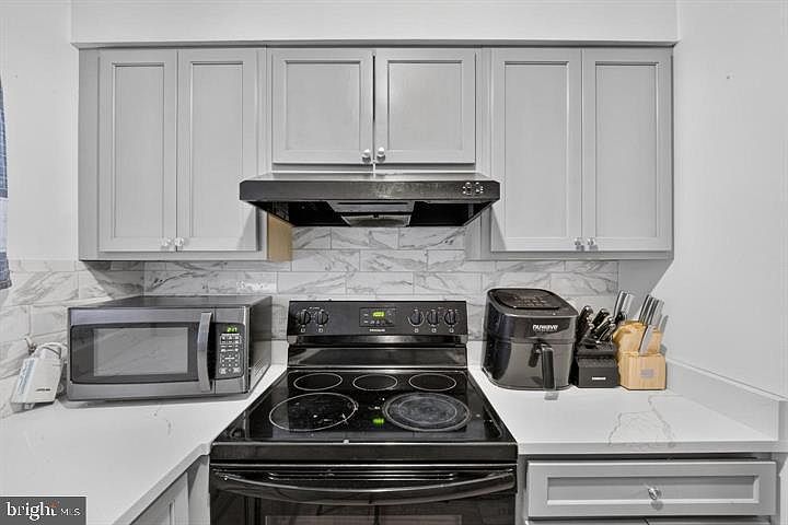 2nd image of 8608 Brae Brooke Dr