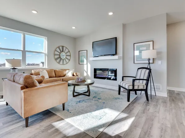 6514 208th St W, Farmington, MN 55024