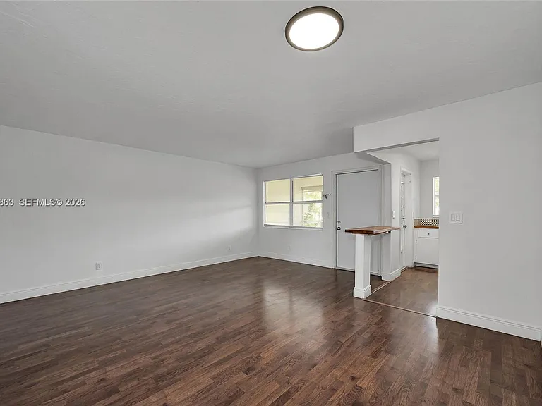 250 Layne Blvd #205 — Photo 25