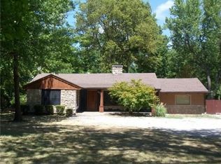 7316 W 69th St, Overland Park, KS 66204
