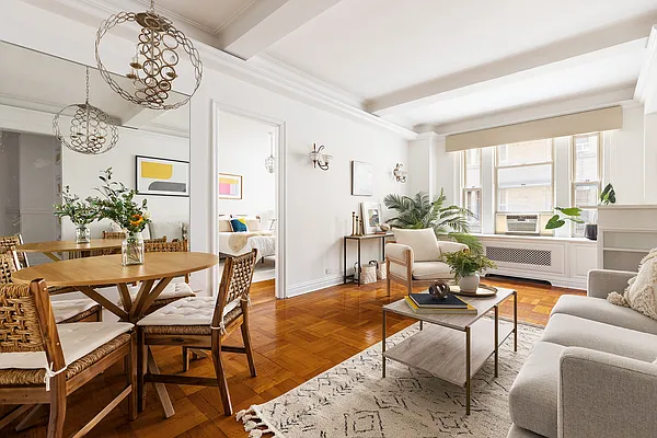 Sold by Compass | media 10