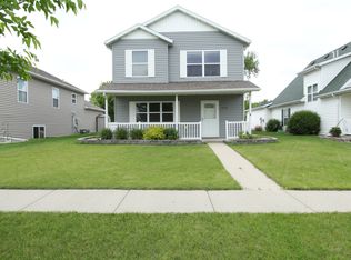 1818 4th Ave N #A, Moorhead, MN 56560