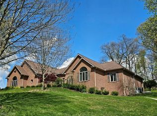 2363 Tabor Ridge Rd NE, New Philadelphia, OH 44663