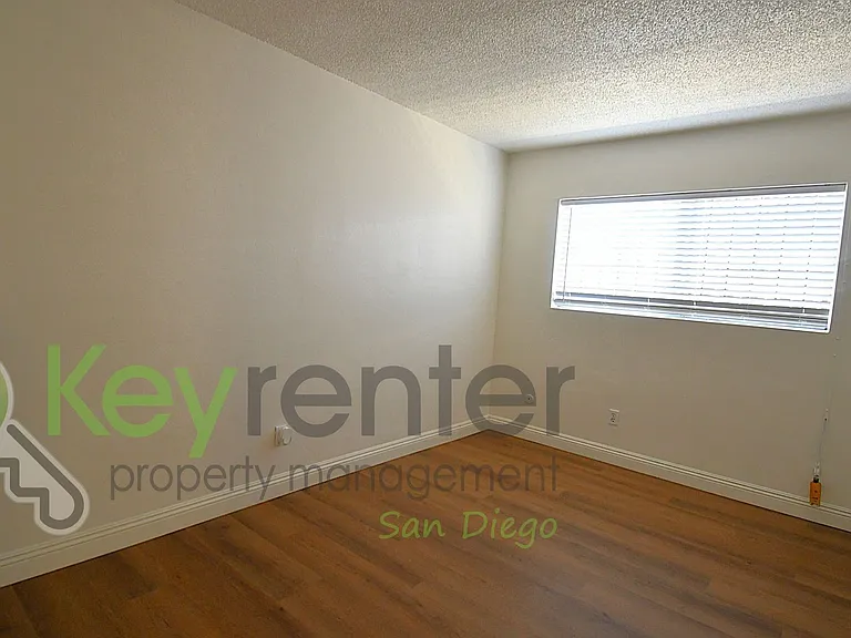 4580 33rd St #2 — Photo 13
